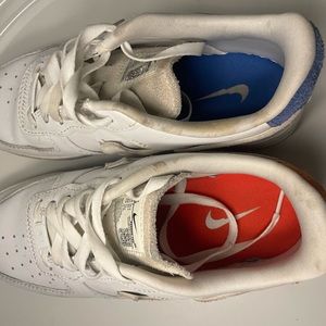 Nike Air Force 1 07 Low Inside Out White Blue Red 898889 103 Wins Sz 7.5 B-Grade
